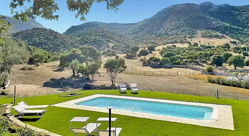 Monteruiu Nature House