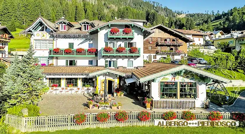 Hotel Piedibosco