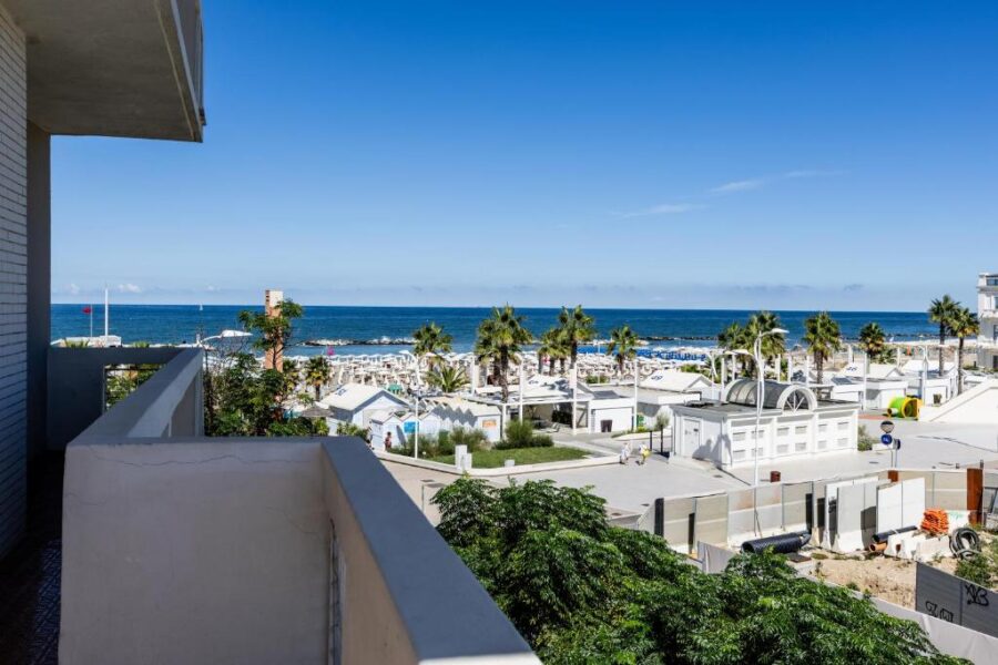 Vienna Mare Beach & SUP Hotel