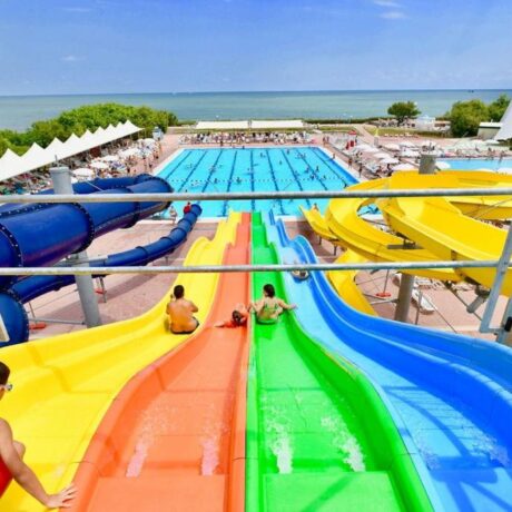 Isamar Holiday Village