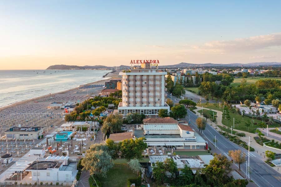 Color Alexandra Plaza